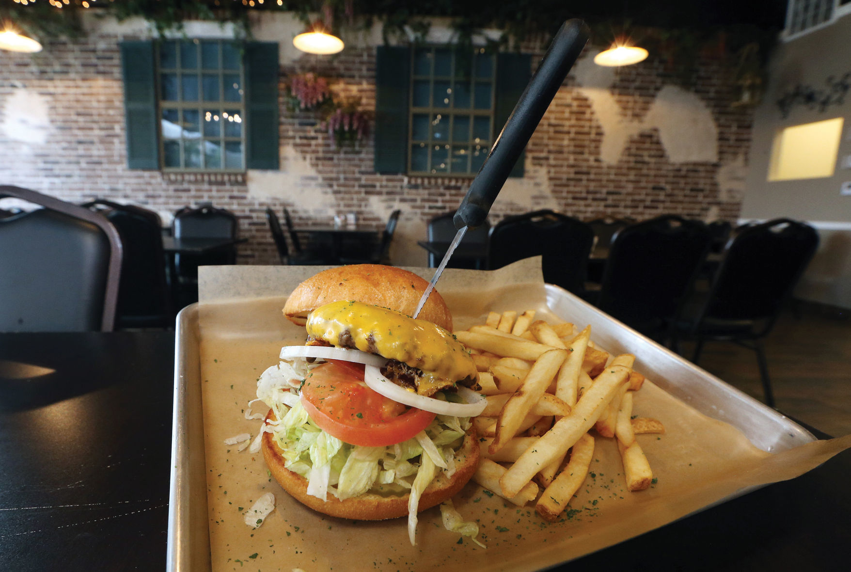 BTK burger knife.jpg